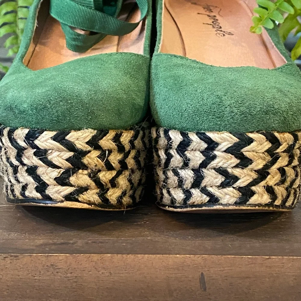 Free People Green Suede Espadrille Wedge Platforms - Picture 2 of 8